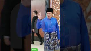 Belanjawan 2025 Pentas peragaan busana para menteri Yb [upl. by Weinhardt666]