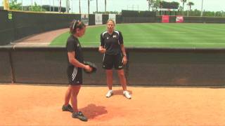 How to FastPitch in Softball [upl. by Nahta]