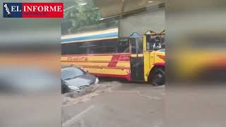 Accidentes de tránsito e inundaciones ocurridas por lluvias en Carretera Masaya y Ticuantepe [upl. by Anav832]