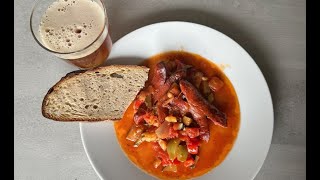 Buřty pečené na polotmavém pivě  nejlepší staročeský recept [upl. by Luhar]