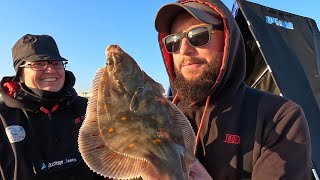 UK Beach Fishing Catching Plaice With Wayne Hand amp Dr Gem Stapelton 4K [upl. by Alram]