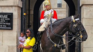 GUARD GIVES TOURISTS THE ROYAL BOOT AND SHOUTING AT IDIOTS RETURNS to Horse Guards [upl. by Otrebile]