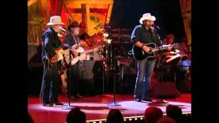 Willie Nelson Merle Haggard amp Toby Keith  Ramblin Fever [upl. by Nahs]