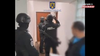 Bianca Drăgușanu săltată de Poliție [upl. by Enayd]