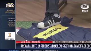 INCREIBLE Periodista brasileño PISOTEANDO una camiseta de BOCA [upl. by Wernher46]