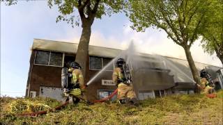 Zeer grote brand schoenenwinkel op Dn Diek Middelharnis [upl. by Lerud]