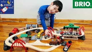 Johny Opens Subway Train Toys With Brio Deluxe Railway Set [upl. by Alvarez]