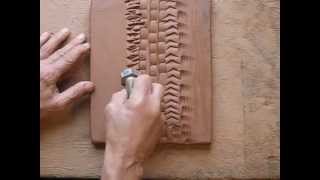 CLASES DE CERAMICA16TEXTURA CON UN TORNILLO [upl. by Lamiv]