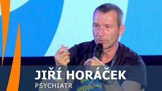 Jsme stvoření k tomu být šťastní Psychiatr Jiří Horáček na Hausbotu Petra Horkého [upl. by Melisse]