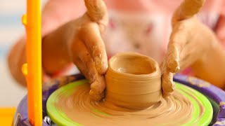 A Beginners Guide to Pottery Wheels  The Battery Operated Pottery Power House [upl. by Coleville]