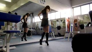 Shooting im Fitness Studio  GML High Heel Boots Catwalk [upl. by Suilenroc762]