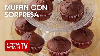 MUFFIN CON SORPRESA AL CIOCCOLATO di Benedetta Rossi  Ricetta TV Fatto in Casa per Voi [upl. by Zzaj492]