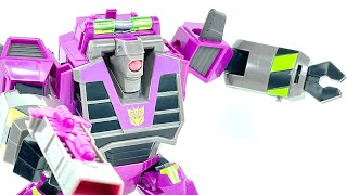 Transformers Cyberverse Energon Armor Ultra Class Clobber Chefatron Review [upl. by Oilut]