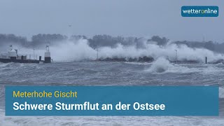 Schwerer Sturm tobt an der Ostseeküste [upl. by Sami131]