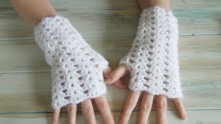 crochet How To  Crochet Iris Stitch Fingerless Mittens [upl. by Sandi]