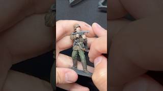 Army men painting WW2 German army infantry uniform with distinctive camo [upl. by Aiak109]