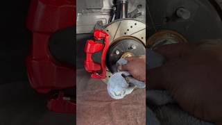 How to paint your brake calipers with spray cans [upl. by Ailina72]