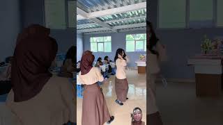 Hari baik youtubeshorts subscribe youtubeshorts memengeselintapibikintawa [upl. by Ecirtnom]