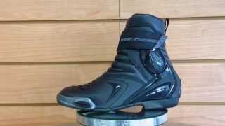 Forma Velocity Boots  Forma Motorcycle Boots  ForMotorbikes [upl. by Ylrrad]