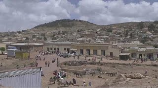 Trade migration bring life to EthiopiaEritrea border [upl. by Barra]