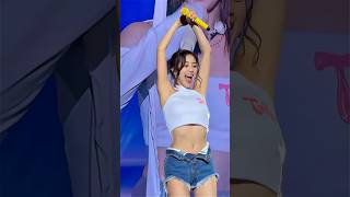 Jihyo  Im Gonna Be a Star  jihyo twice readytobetour fancam [upl. by Ahsiuq]