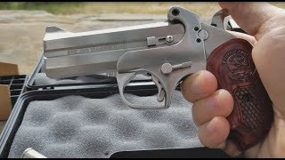 Bond Arms Snake Slayer Review [upl. by Enitsuga]