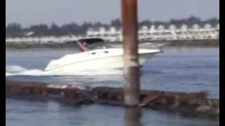 2000 Monterey 262 Cruiser Boat Video [upl. by Wandy]