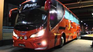 Music Video MalaysiaXpressBuses  Hari Raya [upl. by Akehsal]