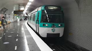 MF77  Arrêt à la station République sur la ligne 8 du métro parisien [upl. by Stulin]