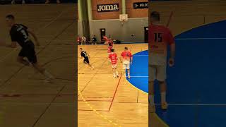 Le doublé 🎯 du gardien 🥅 AsHaguenauHandball ashaguenau handball hand gardien goal but [upl. by Bekelja]