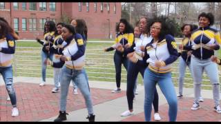 NC AampT Cheerleaders College Cheers and chants [upl. by Ahsiryt826]