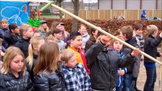 Aftrap Schooltuinproject 2013 met het Schooltuinlied [upl. by Alleb]