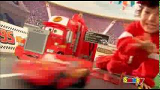 Camion Smoby Mack Truck cu Masina Fulger McQueen [upl. by Attenna]