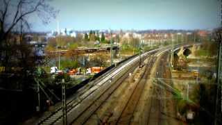 Unsere schöne Stadt am Fluß  oder Mehr Güter auf die Straße [upl. by Dnob833]