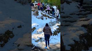 Black Ice par zara sambhal kar😎 Trek to AuliUttarakhand  Auli Snowfall ❄️  My Travelnama [upl. by Witherspoon]