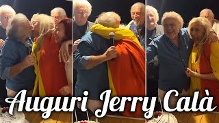 Mara Venier Jerry Calà festeggia 73 anni e bacia Mara Venier [upl. by Ias]