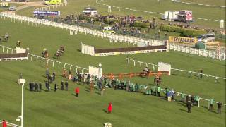 2016 Ryanair World Hurdle  Thistlecrack  Racing TV [upl. by Reni]