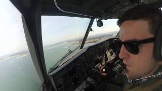 43 GRUPO Carga de agua CANADAIR del Ejército del Aire en la Bahía de Santander [upl. by Mota414]