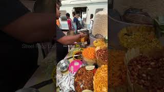 Indian Railway Stations Jhalmuri foryoupage reels foodlover viralvideos instagram viral food [upl. by Calmas]