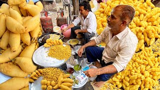 Famous Mirchi Vada And Mini Bhajiya Of Jaipur  Cheapest Food  Indian Street Food [upl. by Lacym961]