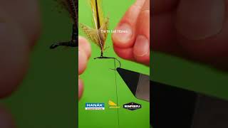 Jingle Hammer Parachute Dry Fly flytying flyfishing fishing [upl. by Gard72]