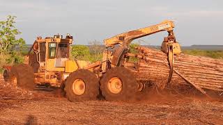 Skidder Tigercat 635D [upl. by Adnana159]