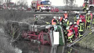 Gefahrguttransporter durchbricht auf der B9 bei Limburgerhof die Leitplanke [upl. by Saxe]