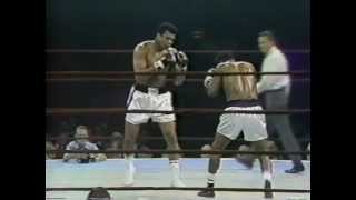 Muhammad Ali vs Floyd Patterson II 19720920 [upl. by Oaoj52]