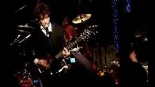 Kurban  Uyut Beni  studio live istanbul  26012007 [upl. by Engen]