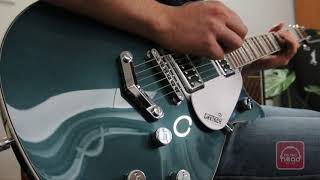 Gretsch Guitars G5220 Electromatic Jet Electric Guitar [upl. by Ardnayek527]