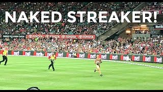 STREAKERS AT SYDNEY CRICKET GROUND  Australia [upl. by Aisemaj150]