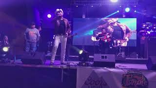 Roberto Tapia EN VIVO desde Tamale Festival 2017 quotNo Pensaba Enamorarmequot [upl. by Bone]