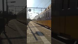 Dubbele ICM komt door station Twello richting Deventer Almelo Hengelo en Enschede [upl. by Lochner778]