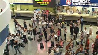 오페라 플래시몹부산역 Flashmob OperaPusan Station [upl. by Shannen]